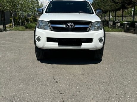 Toyota Hilux 2011