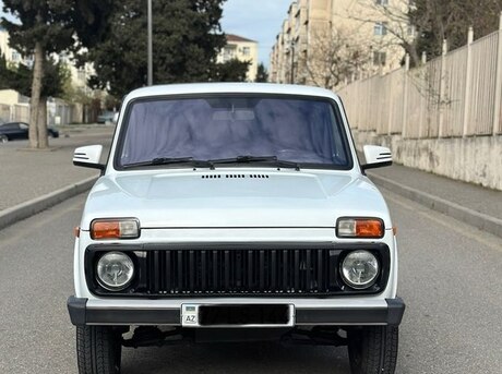LADA (VAZ) Niva 2013
