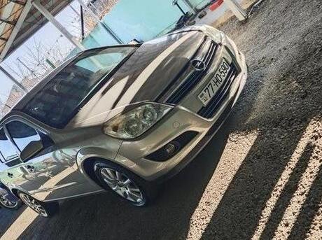 Opel Astra 2008