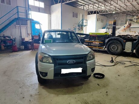 Ford Ranger 2011