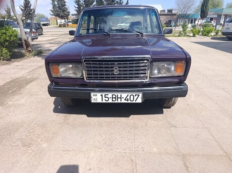 LADA (VAZ) 2107 2000