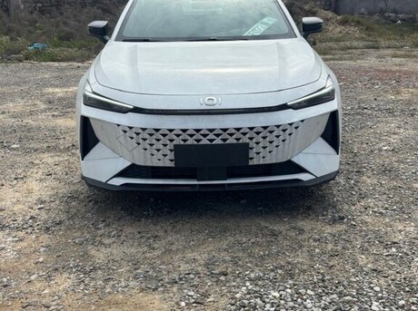 Changan Qiyuan A06 2023