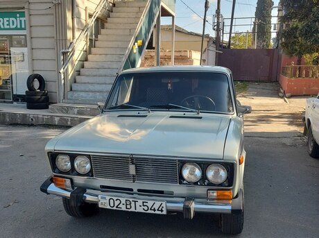 LADA (VAZ) 2106 2000