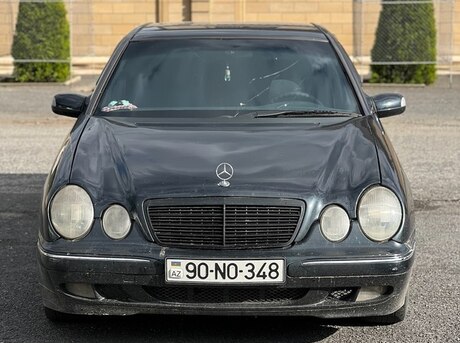 Mercedes E 220 d 2002