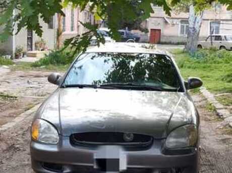 Hyundai Sonata 2000