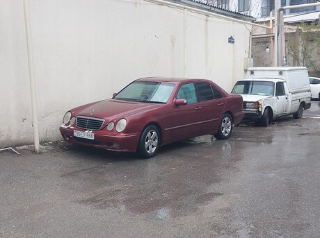 Mercedes E 220 d