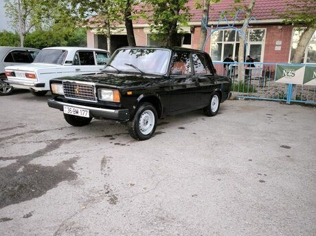 LADA (VAZ) 2107 2010