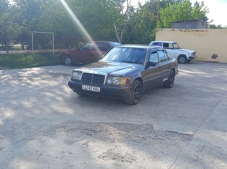 Mercedes E 250 1992