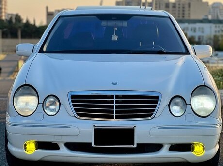 Mercedes E 320 2001