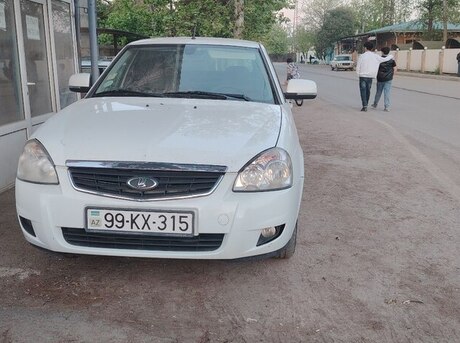 LADA (VAZ) Priora 2012