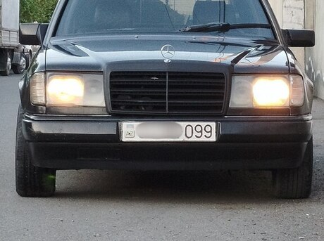 Mercedes E 250 1990