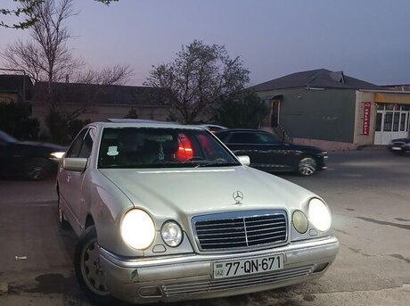 Mercedes E 230 1996