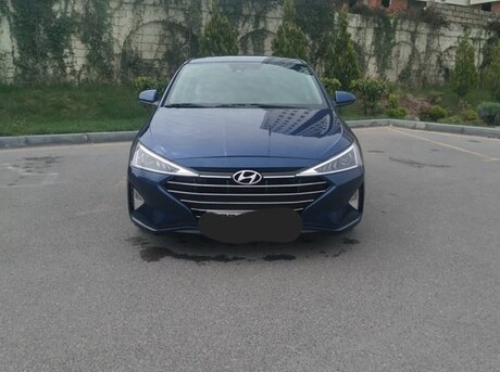 Hyundai Elantra 2018