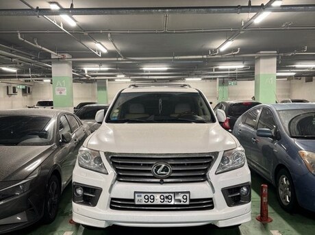 Lexus LX 570