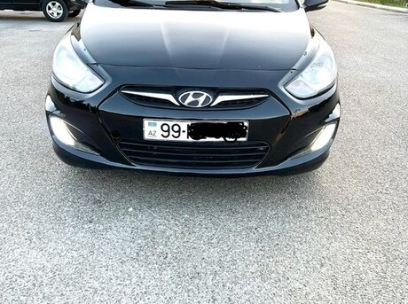 Hyundai Accent 2011