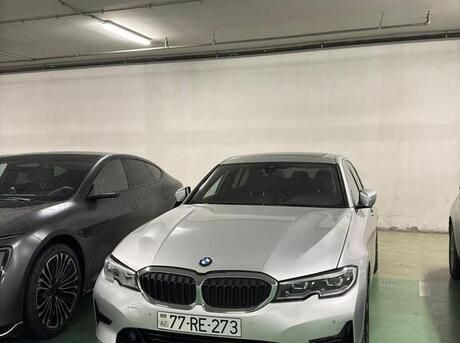 BMW 330 2019