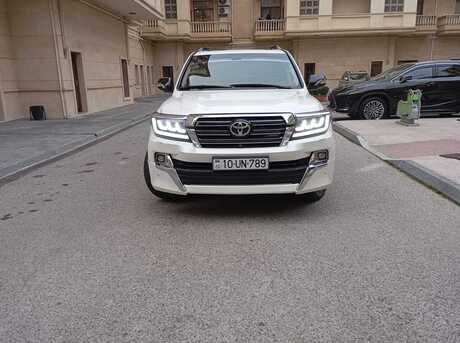 Toyota Land Cruiser 2014