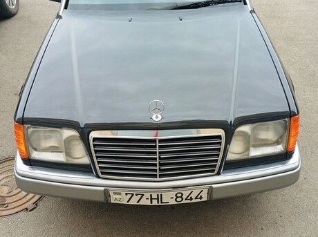 Mercedes E 220 1993