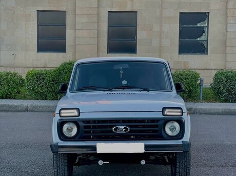 LADA (VAZ) Niva 2013