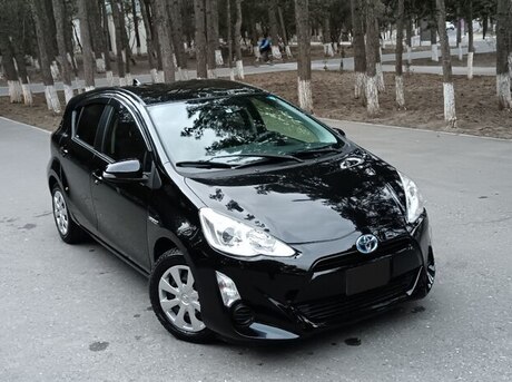 Toyota Aqua 2016