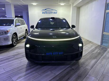 Li Auto L9