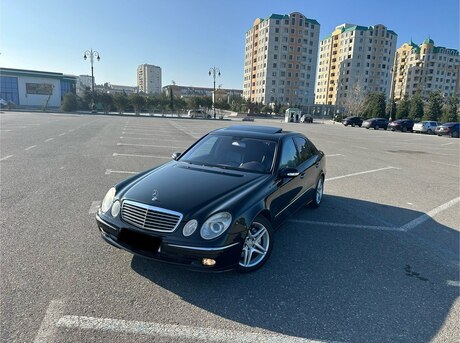 Mercedes E 280