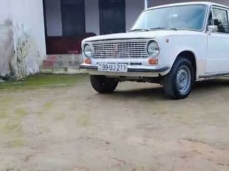 LADA (VAZ) 21011 1980