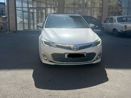 Toyota Avalon 2015