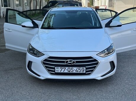 Hyundai Elantra 2017