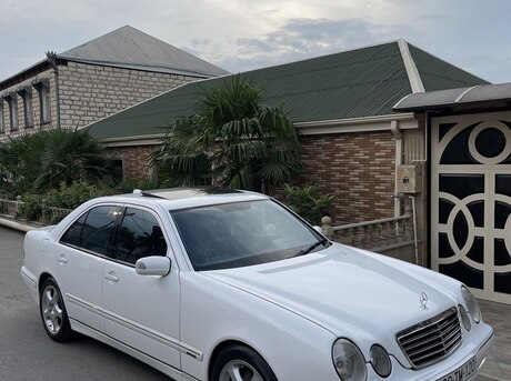 Mercedes E 320 2001