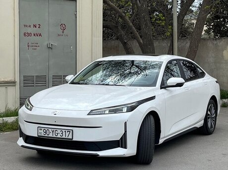 Changan Qiyuan A05 2024