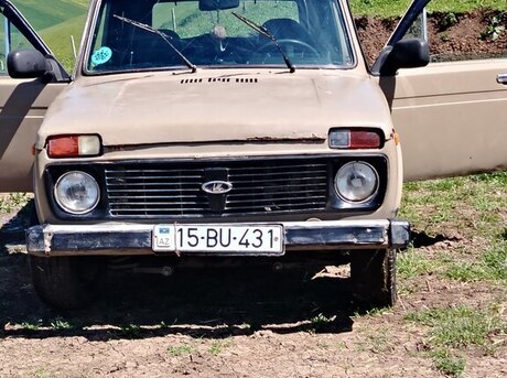 LADA (VAZ) Niva 1987