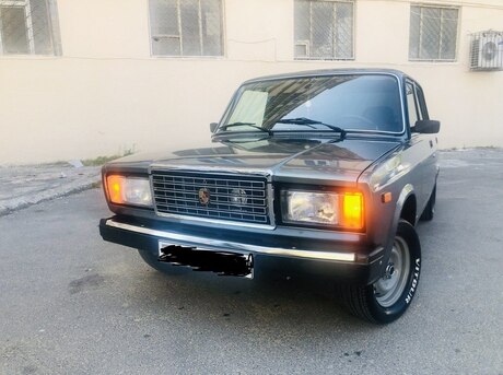 LADA (VAZ) 2107 2010