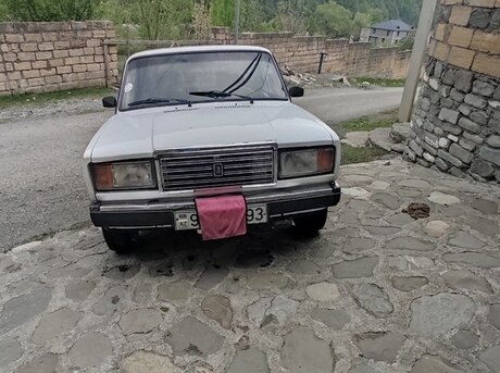 LADA (VAZ) 2107 2005