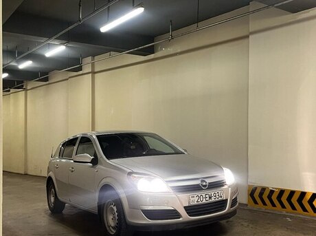 Opel Astra 2005