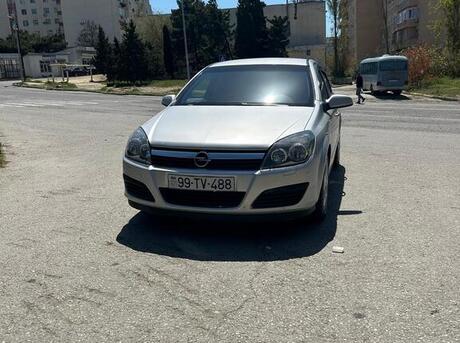 Opel Astra 2006
