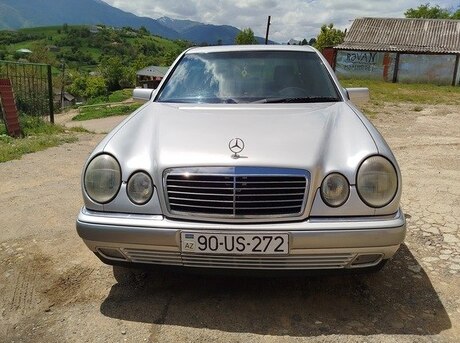 Mercedes E 200 1998