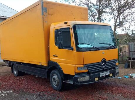 Mercedes Atego 815 2000