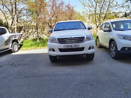 Toyota Hilux 2012