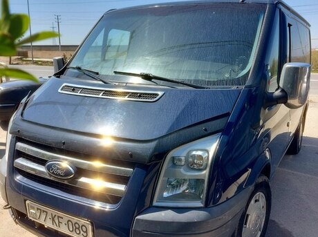 Ford Transit 2011