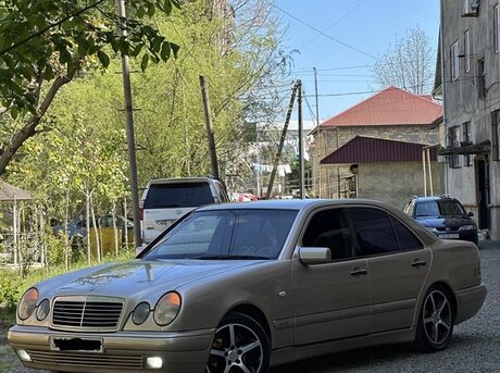 Mercedes E 220 d 1997