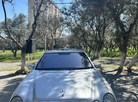 Mercedes E 430 2001