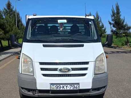 Ford Transit 2012