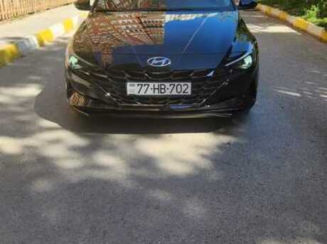 Hyundai Elantra 2022