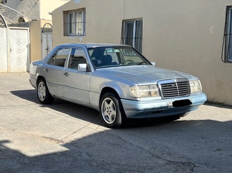 Mercedes E 200 1992