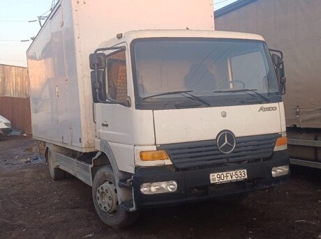 Mercedes Atego 1318 2002