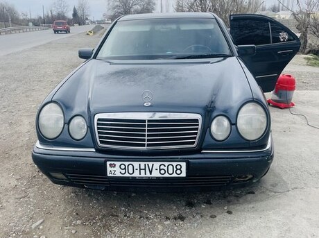 Mercedes E 230 1996