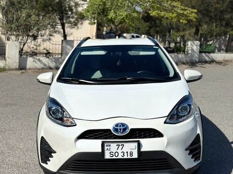 Toyota Prius C 2019