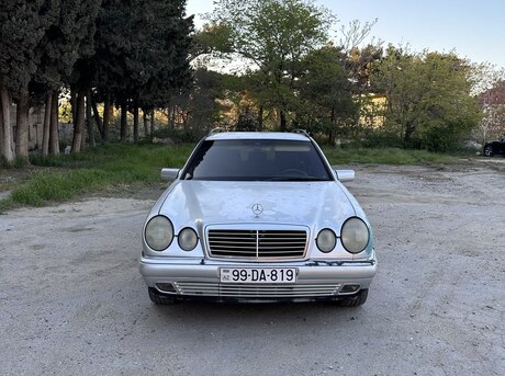 Mercedes E 220 d 1999