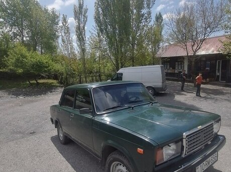 LADA (VAZ) 2107 2000